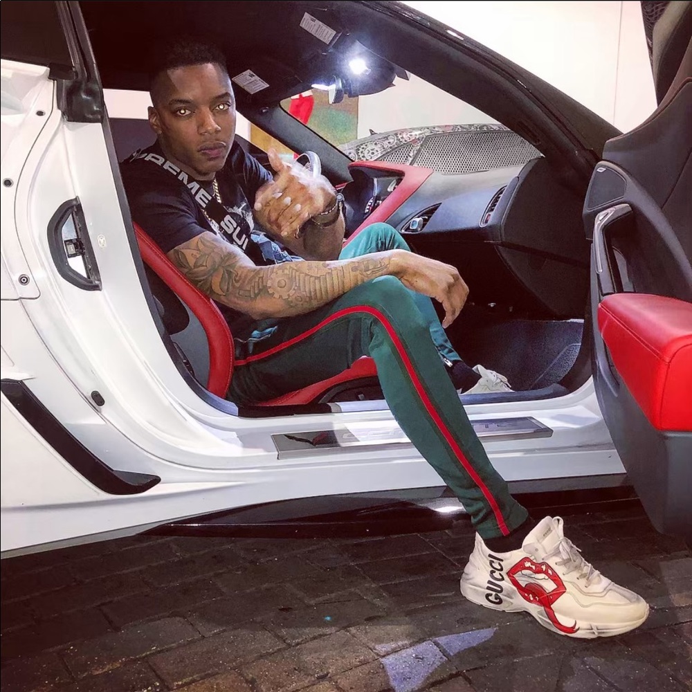 Meet your Posher, Michael